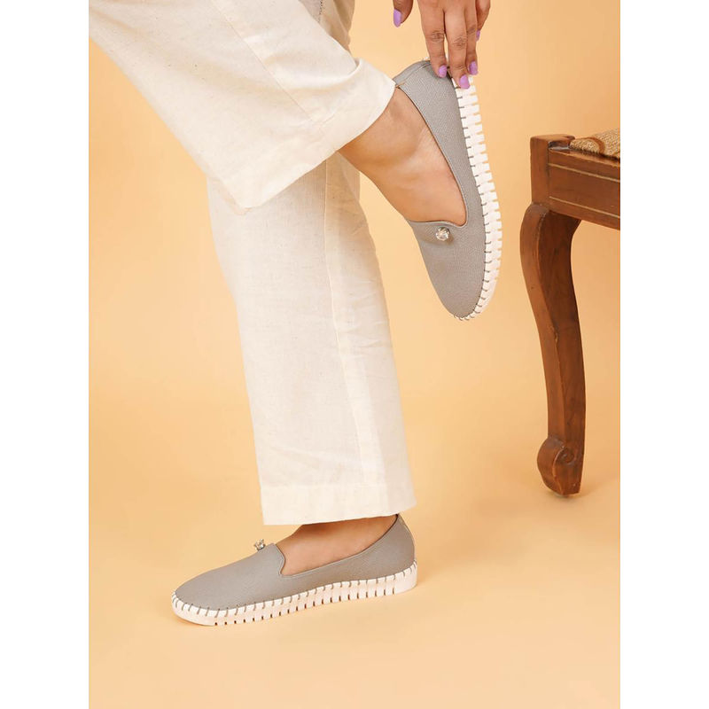 Sherrif Shoes Women Grey Casual Solid Ballerinas (EU 36)