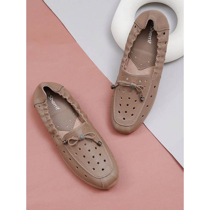 Sherrif Shoes Women Perforated Beige Moccasins (EURO 36)