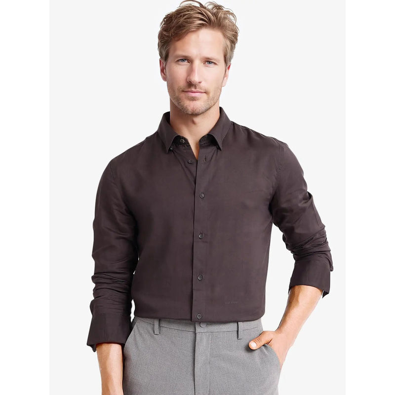 Rare Rabbit Men Burgundy Solid Casual Shirt (M)