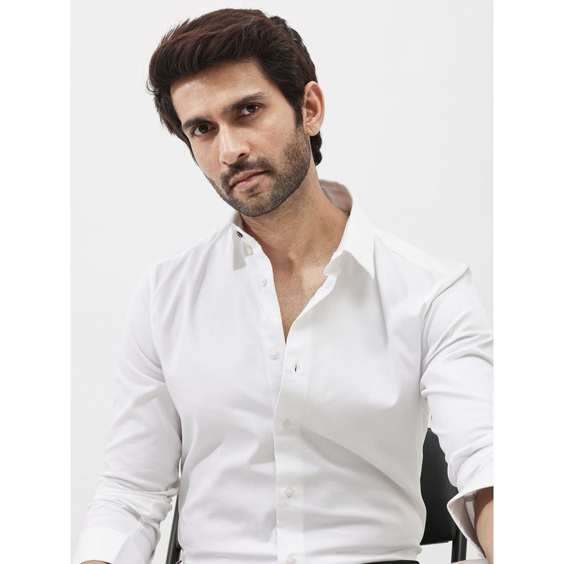 Rare Rabbit Men White Solid Casual Shirt (M)