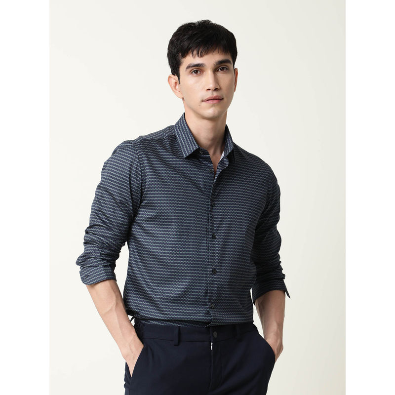 Rare Rabbit Men Grey Self Design Casual Shirt (L)