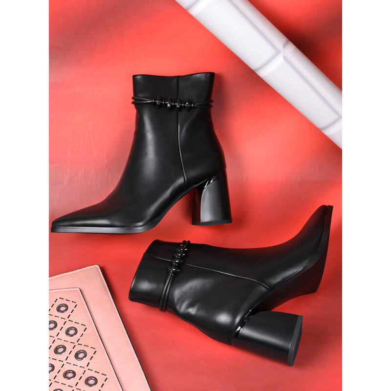 Ronnie Grey Women Black Solid Ankle Length Casual Boots (EURO 38)