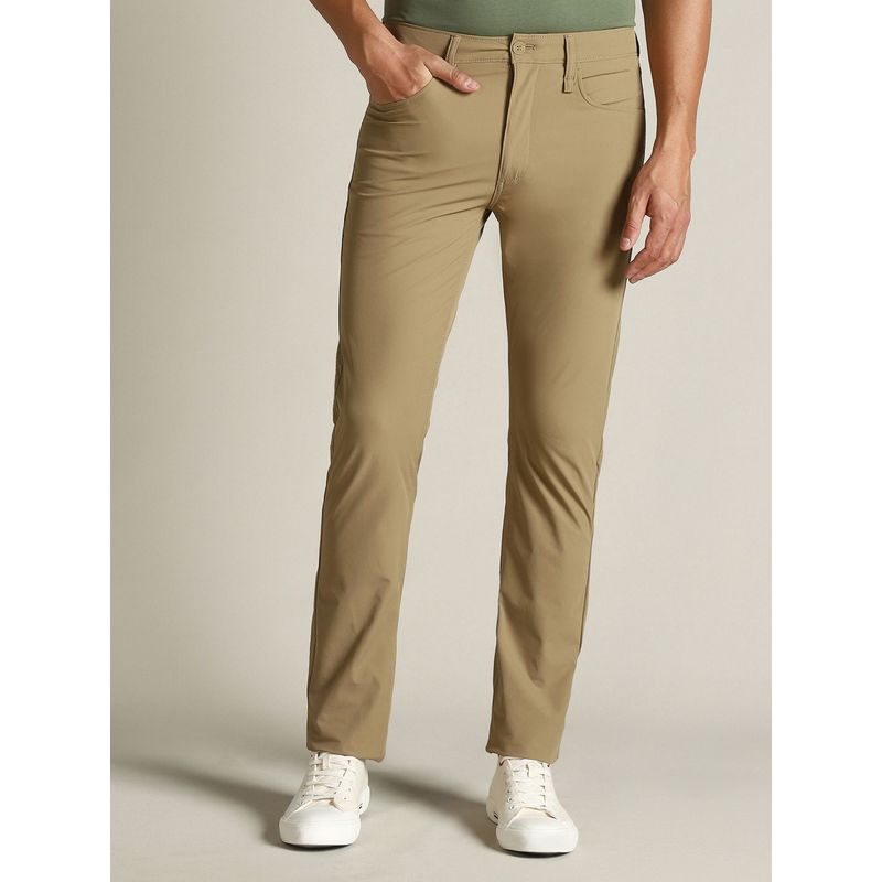 Dockers Men Beige Mid Rise Slim Fit Trousers (36)