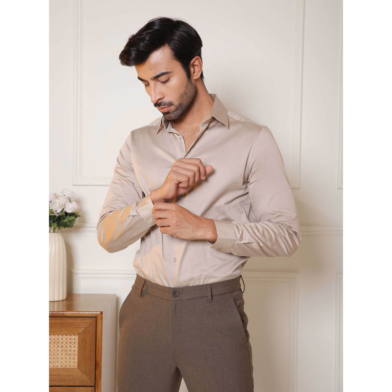 Subtract Men Hazelwood Beige Slim Fit Solid Cotton Satin Evening Shirt (38)