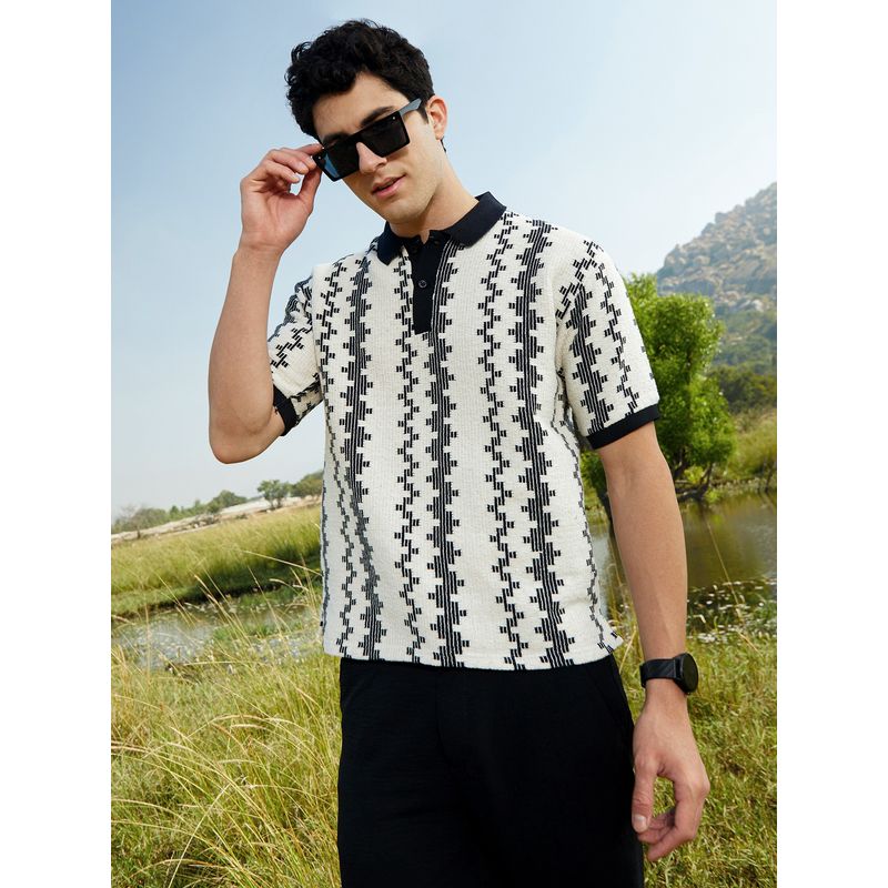 Campus Sutra Mens Onyx Black and Cream White Indie-Block Polo T-Shirt (S)