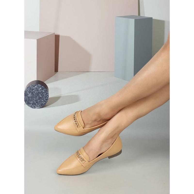ELLE Womens Fashionable Beige Color Solid Comfortable Loafers (EURO 36)