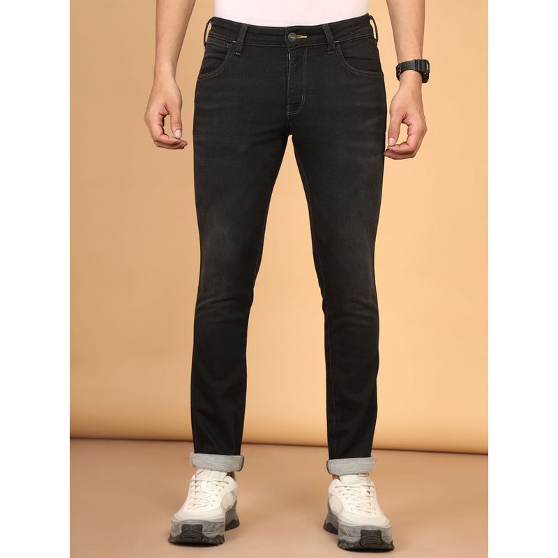 Wrangler Men's Black Skanders Slim Fit Low Rise Light Fade Jeans (34)