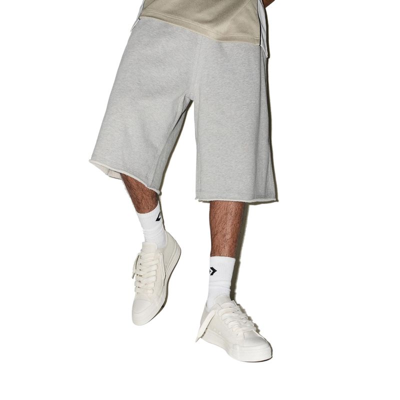Converse Unisex White Chuck Taylor Throwback Sneaker (UK 8)