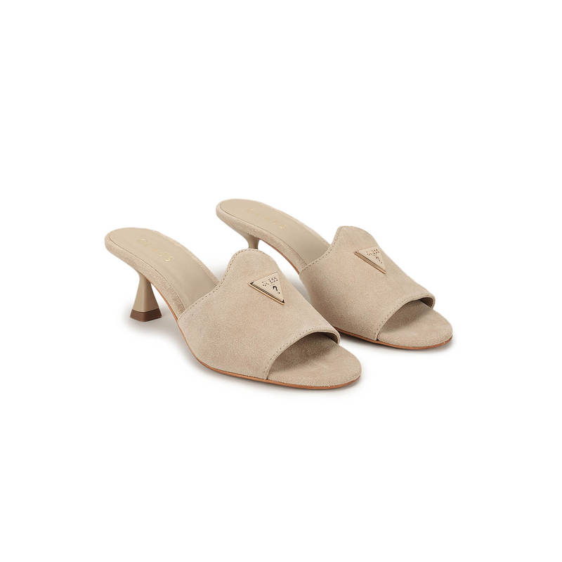 Guess Women Nude Solid Kitten Sandals Heels (UK 4)
