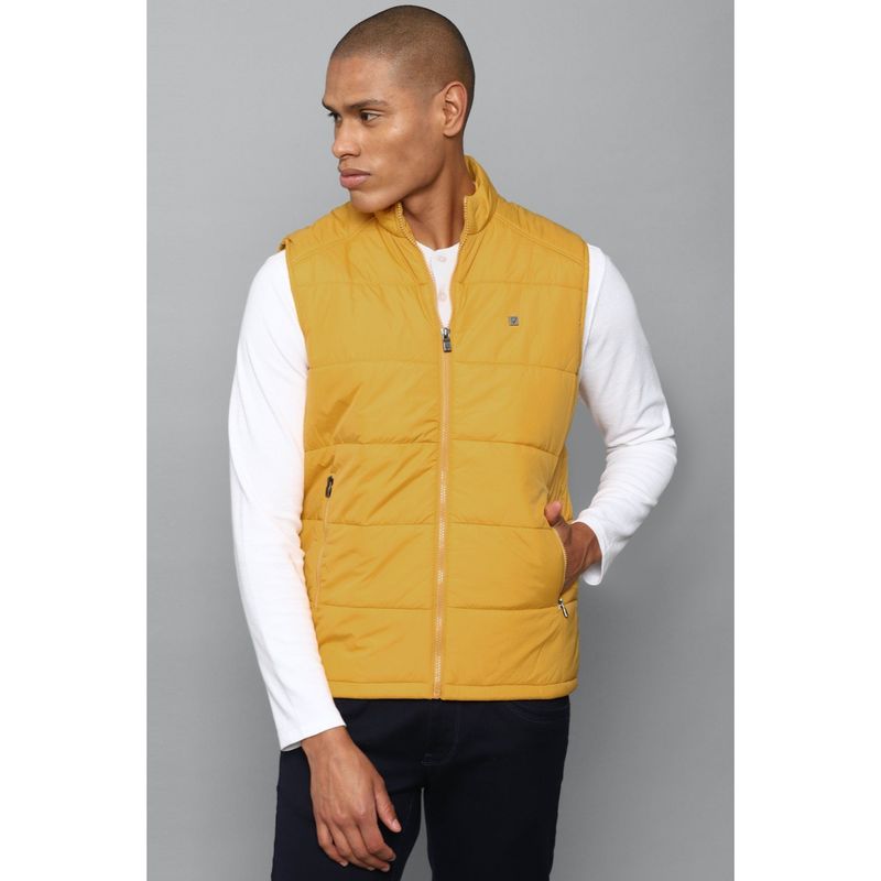 Allen Solly Men Yellow Solid Sleeveless Casual Jacket (S)