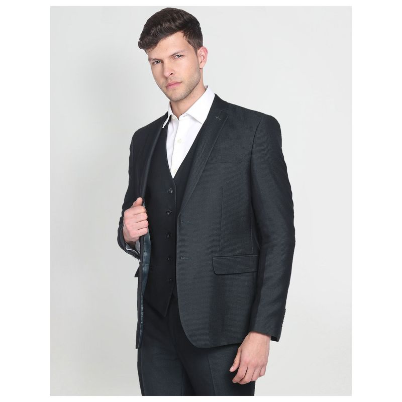 Arrow Tailored Fit Reversible Waist Coat Three Piece Suit (Set of 3) (38)