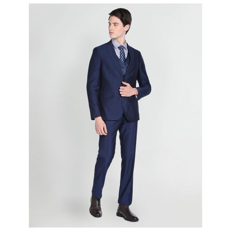 Arrow Men Navy Tailored Regular Fit Dobby Three Piece Suit (Set of 3) (40)