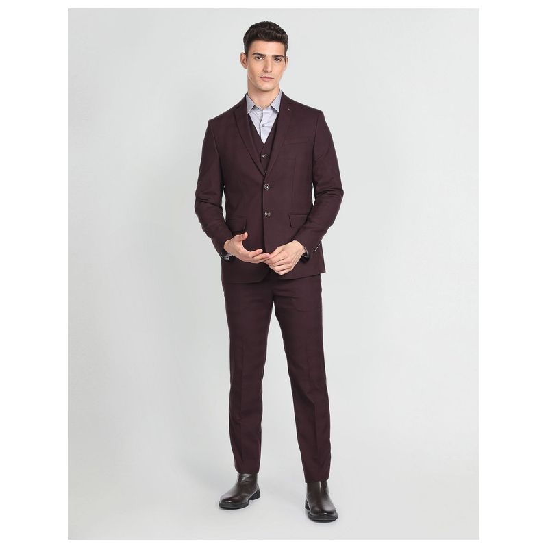 Arrow Reversible Waistcoat Regular Fit Suit (Set of 3) (42)