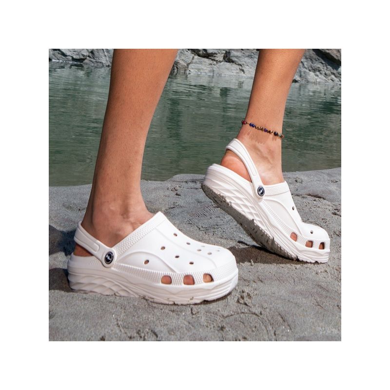 Campus GC-4003 Off White Men Clogs (UK 7)