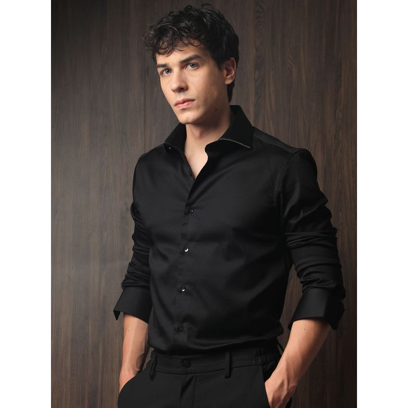 RARE RABBIT Dario Black Shirt (M)