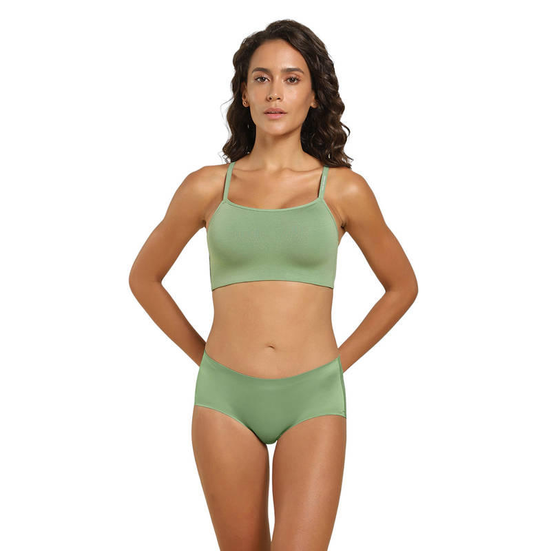 Van Heusen Woman Lingerie and Athleisure Seamless Cups and Padded Bra (32C)