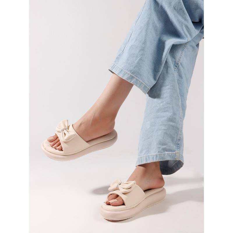 Dollphin Women Cream Comfortable Sandals (EURO 40)