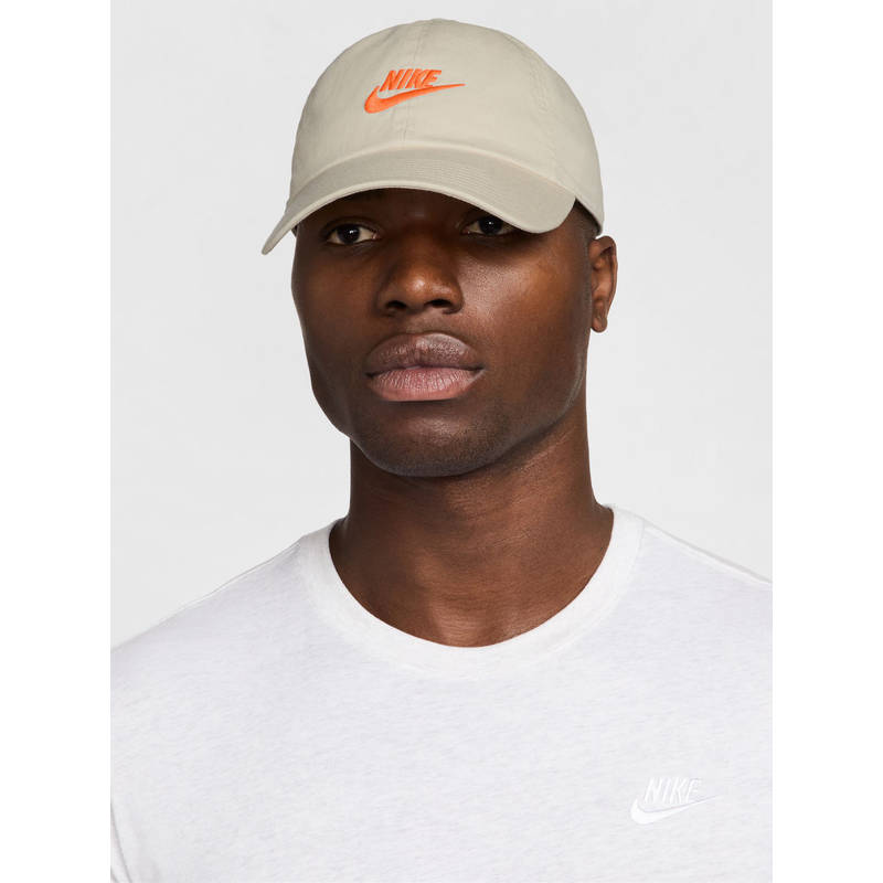 Nike Sportswear Unisex Beige Club Cap (S)