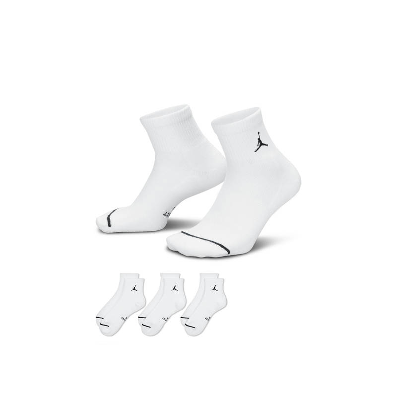 Nike Unisex White Everyday Elevated Socks (Pack of 3) (L)