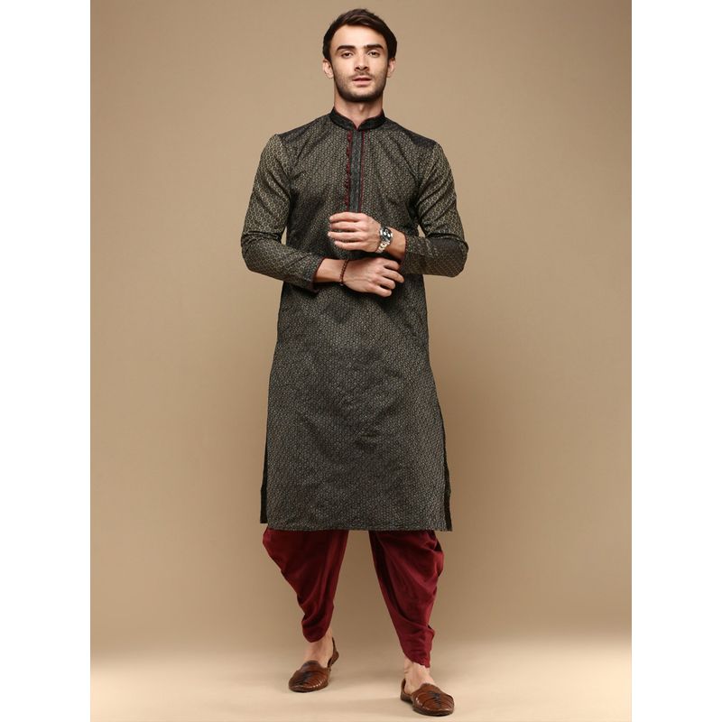 Sanwara Unleash Your Style with Mens Green Jacquard Designer Kurta with Dhoti (Set of 2) (S)