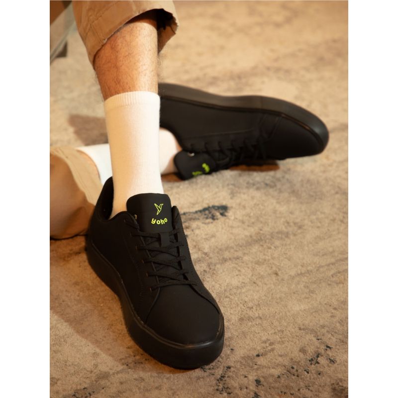YOHO Men Blinc Hands Free Sneakers (UK 8)