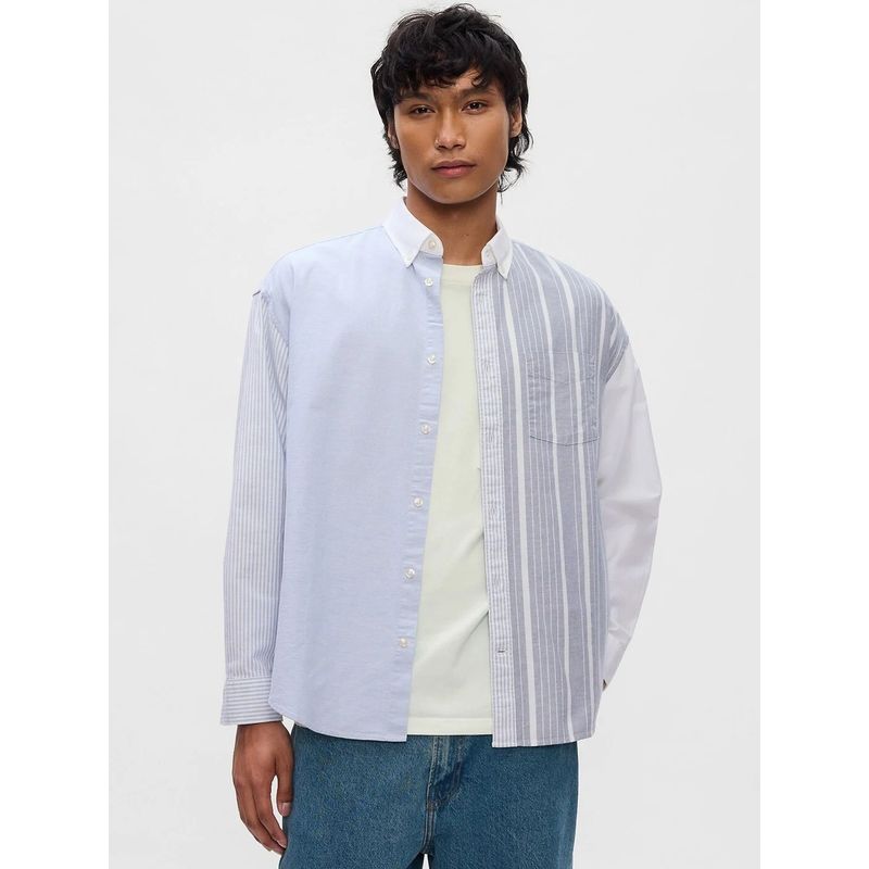 GAP Vertical Striped Button-Down Shirt (M)