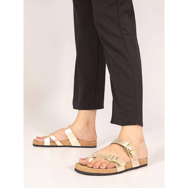 Truffle Collection Women Gold Solid One Toe Flats (UK 3)