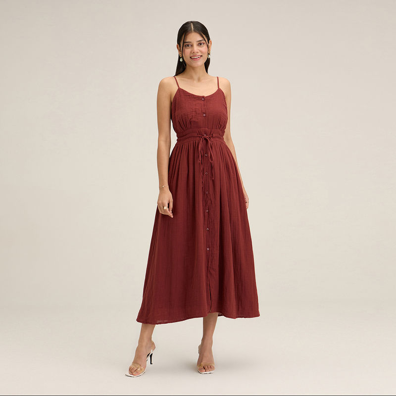 Twenty Dresses by Nykaa Fashion Maroon Solid Round Neck Fit and Flare Midi Dress (XS)