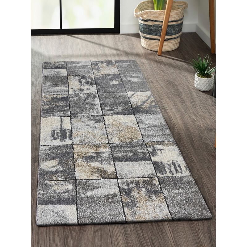 OBSESSIONS Anti-Static Geometric Polypropylene Floor Runner, Grey (2.5x5 feet)