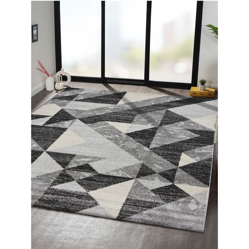 OBSESSIONS Geometric Polypropylene Carpet, Charcoal (5x7 feet)