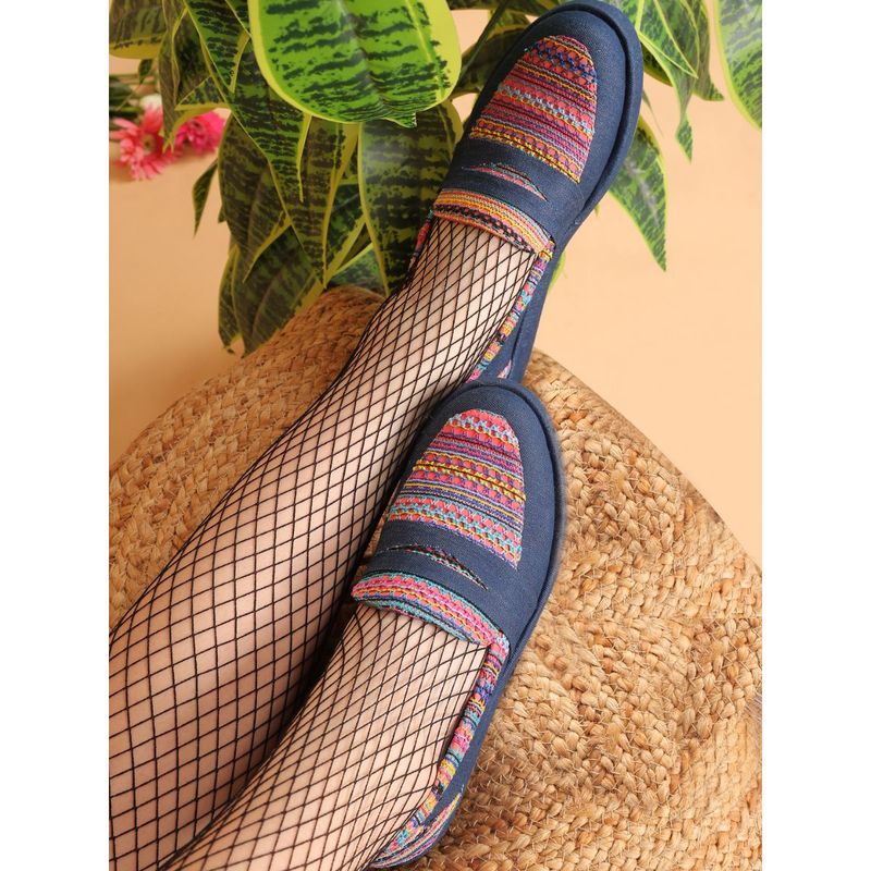 GLAM STORY Patakha Guddi Handcrafted Loafers (EURO 36)