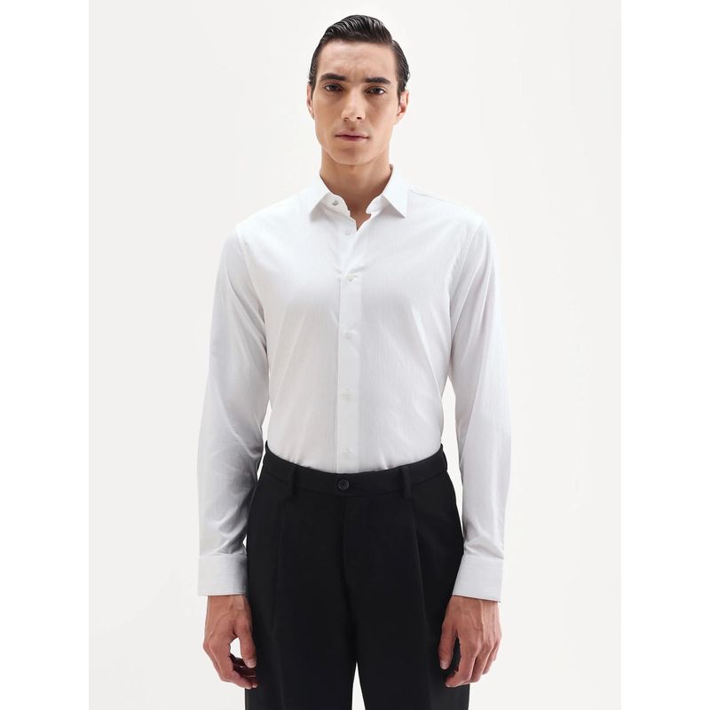 Rare Rabbit White Cotton Fabric Collar Regular Fit Plain Formal Shirt (XL)