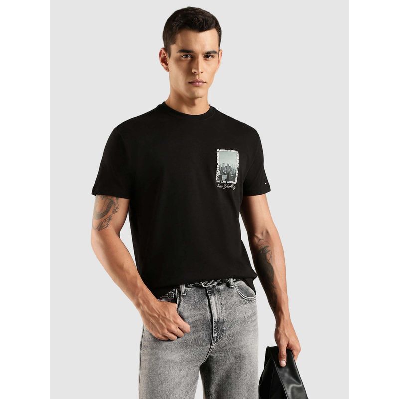 Tommy Hilfiger Logo Regular Fit Cotton T-Shirt - Black (XS)