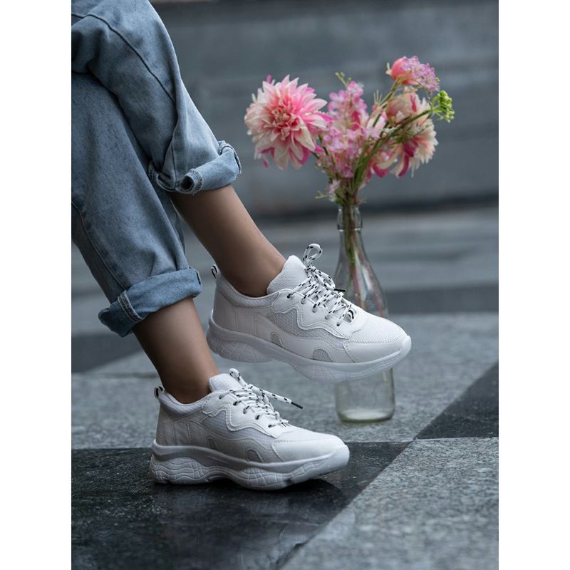 Shoetopia Women White Woven Design Trekking Shoes (Euro 36)