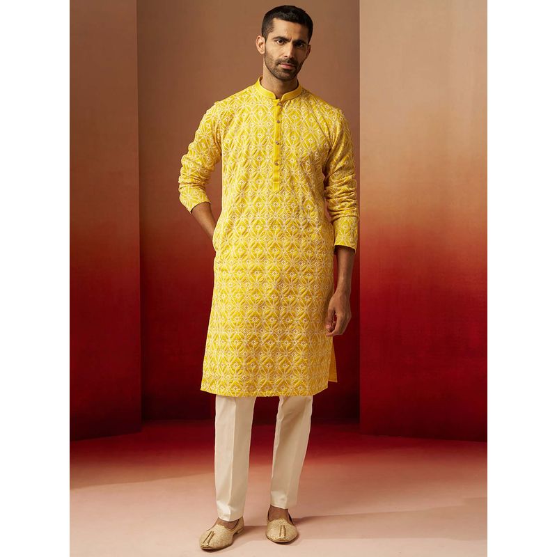 Vastramay Yellow Linen Silk Thread Embroidered Kurta With Cream Pant for Men (XL)