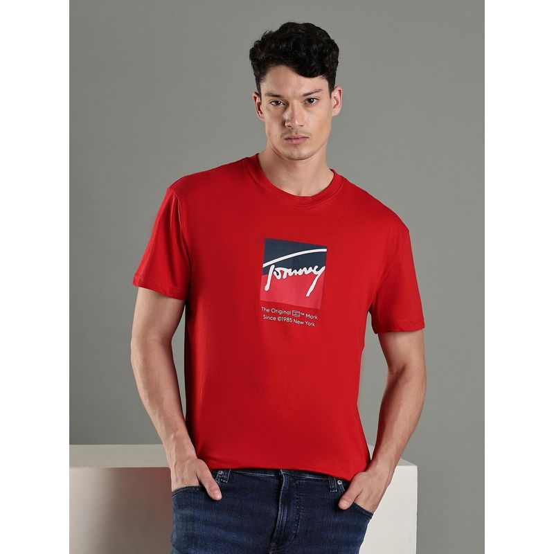 Tommy Hilfiger Men Red Cotton Regular Fit T-Shirt (XS)