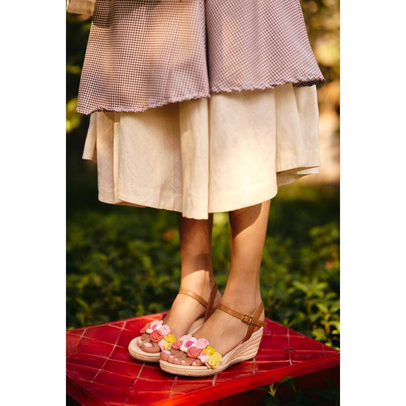Vanilla Moon Nicky Buckle Heels - Pink (EURO 41)