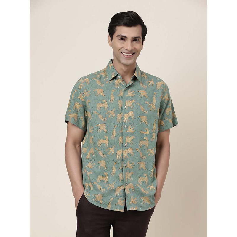 Fabindia Men Green Printed Spread Collar Shirt (M)
