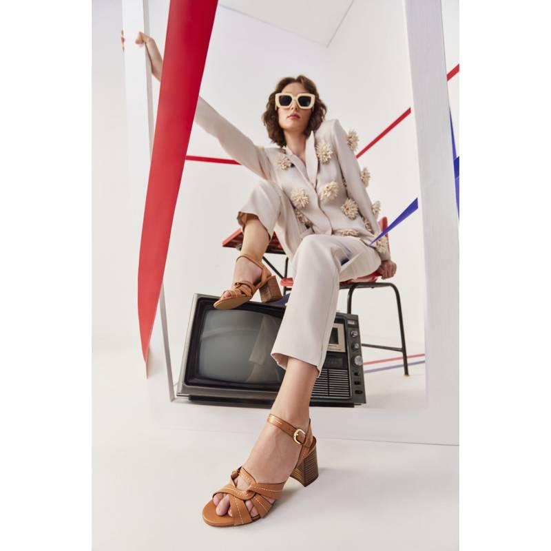 Oroh Triora Brown Sandal Heels (EURO 36)