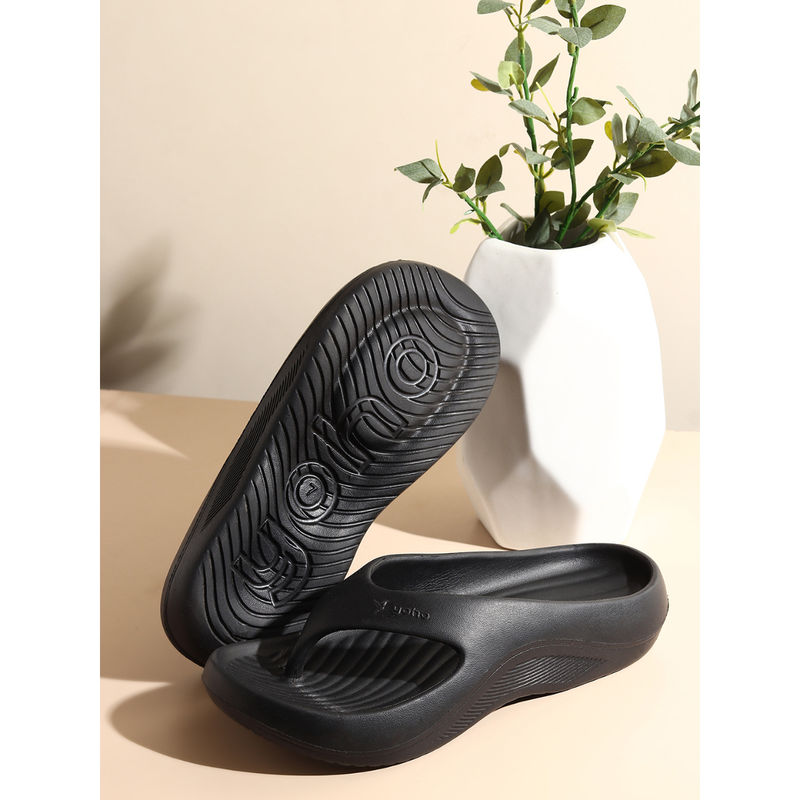 Yoho Women Black Pilo Lightweight Flipflops (UK 5)