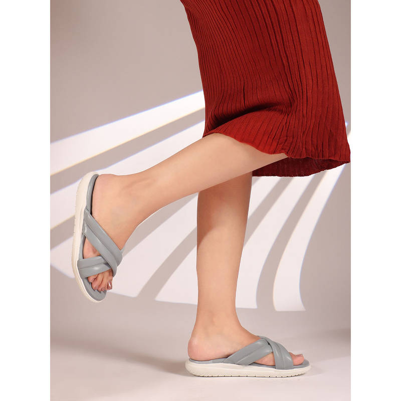 Carlton London Women Blue Casual Wear Round Toe Sandals (EURO 36)