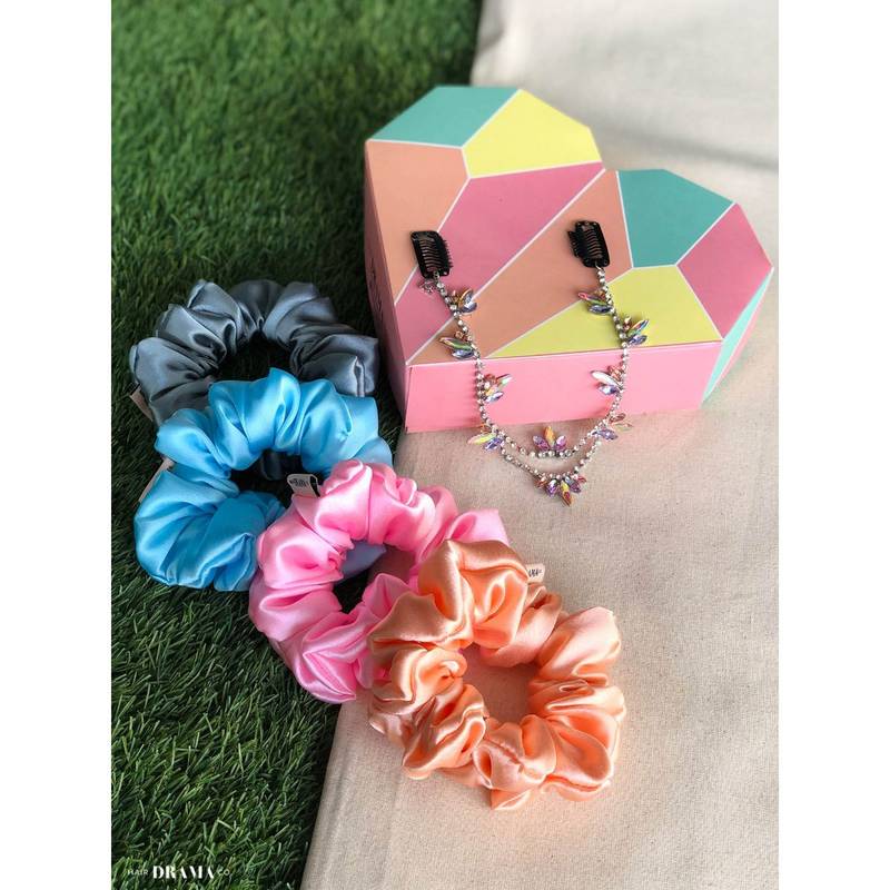 Hair Drama Co Luxury Scrunchies Set Of 4 With Free Pouch - Pastels