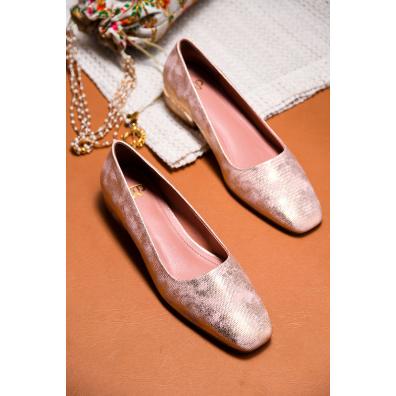 The White Pole Women Rose Gold Synthetic Leather Pumps (EURO 36)