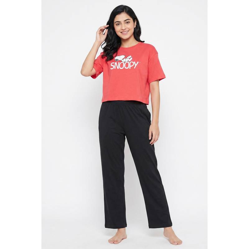 Zivame Peanuts Knit Cotton T-shirt with Pyjama - Cayenne (XL)