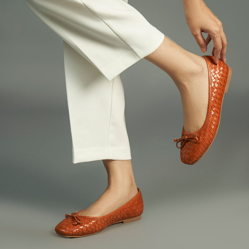 Heel Your Sole Bree Orange Woven Ballerina (EURO 36)