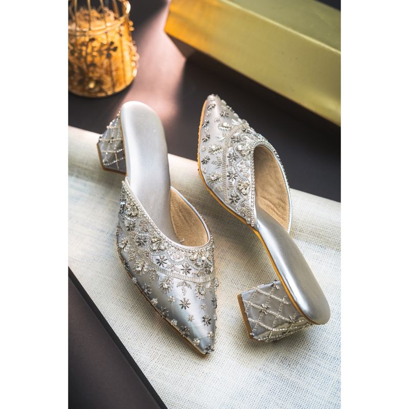 NR BY NIDHI RATHI Silver-Toned Embellished Leather Ethnic Mules Heels (EURO 36)