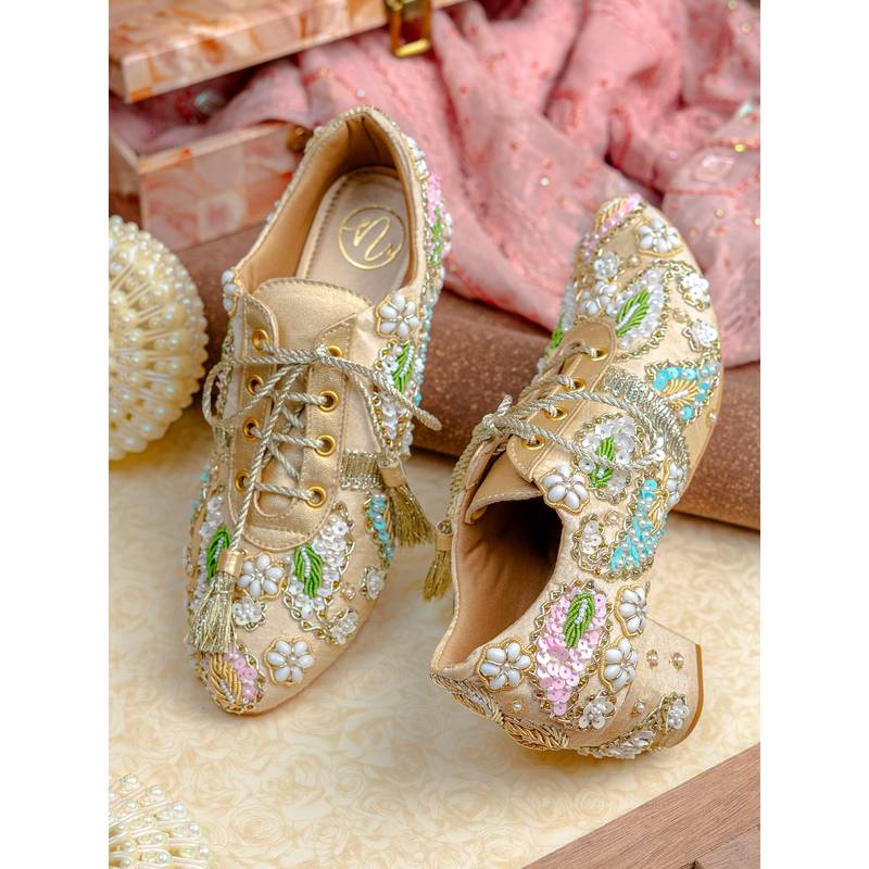 NR BY NIDHI RATHI Women Golden Pump Heels (EURO 36)