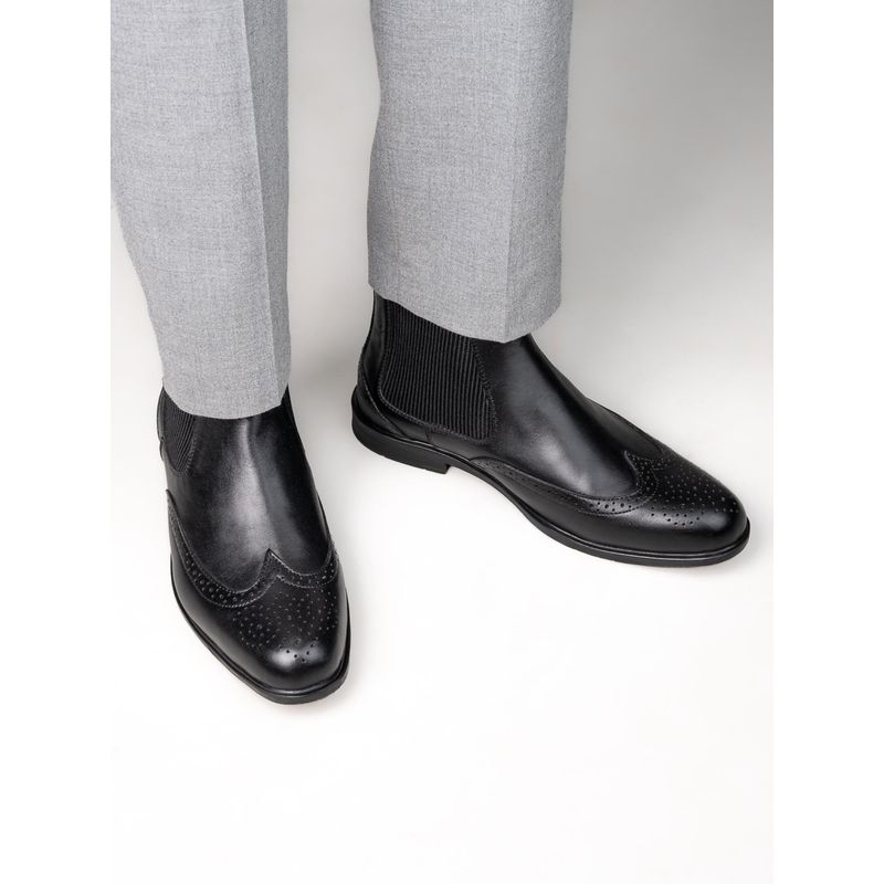 Alberto Torresi Black Leather Brogue Chelsea Boots for Men (UK 8)