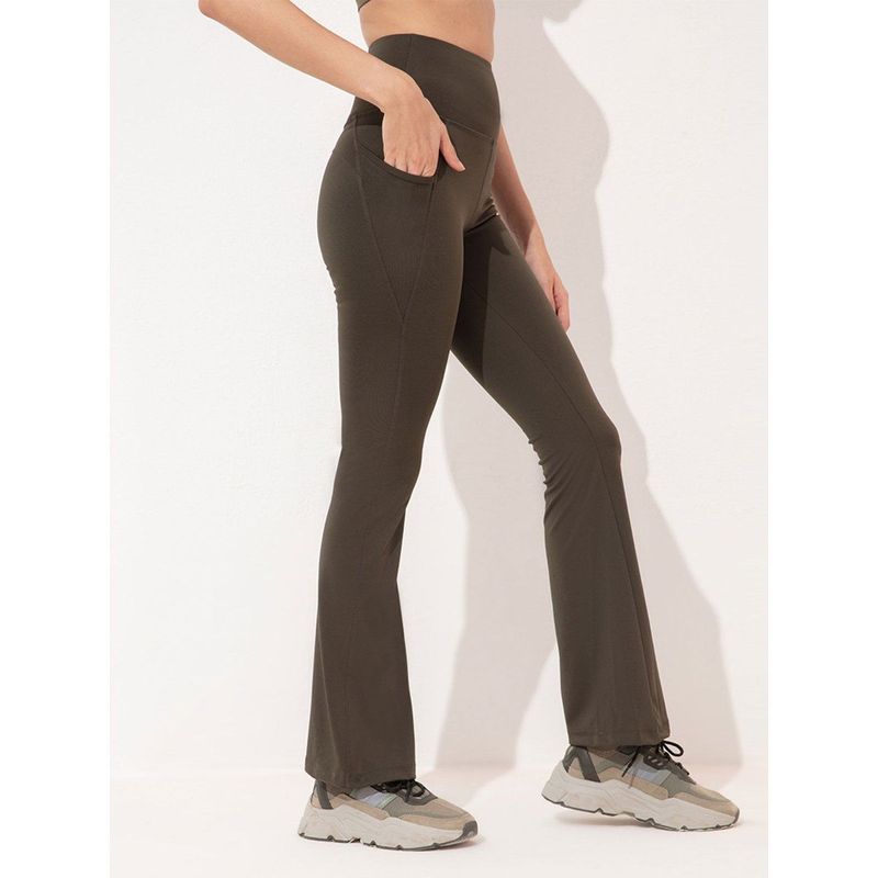 Women Stretchable Flared Pants With Pockets (L)