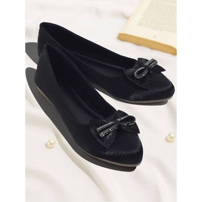 YASSIO Women's Black Rhinestone Bow Ballerina (EURO 36)